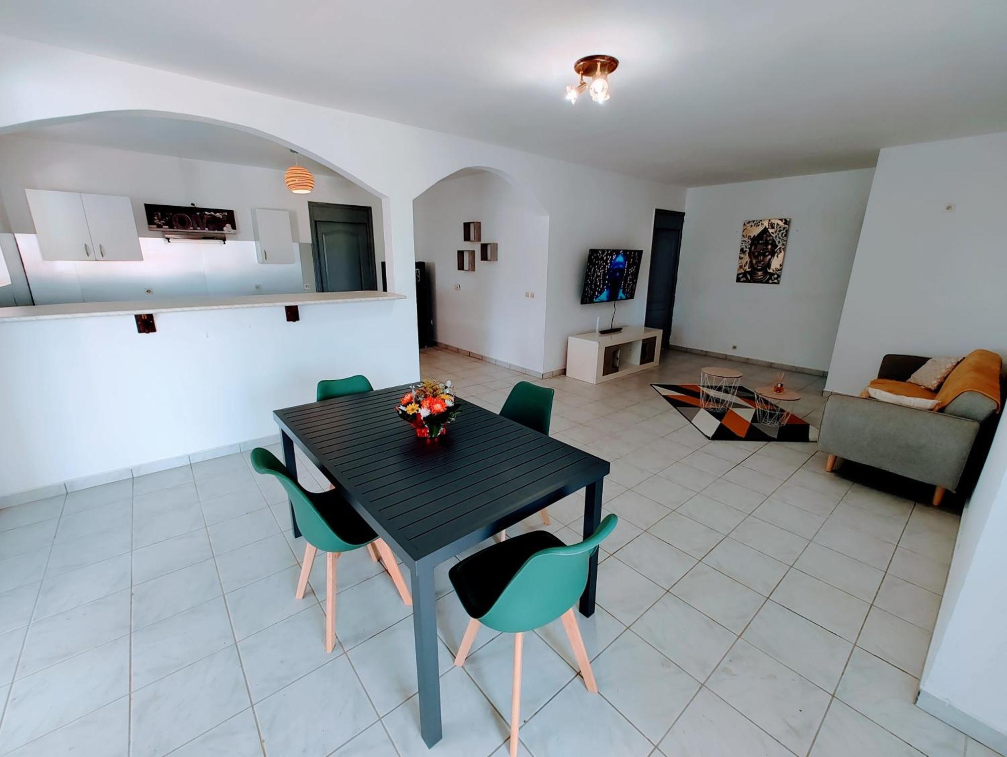 Le Nil Appartement Cosy Tout Confort Baie-Mahault Extérieur photo