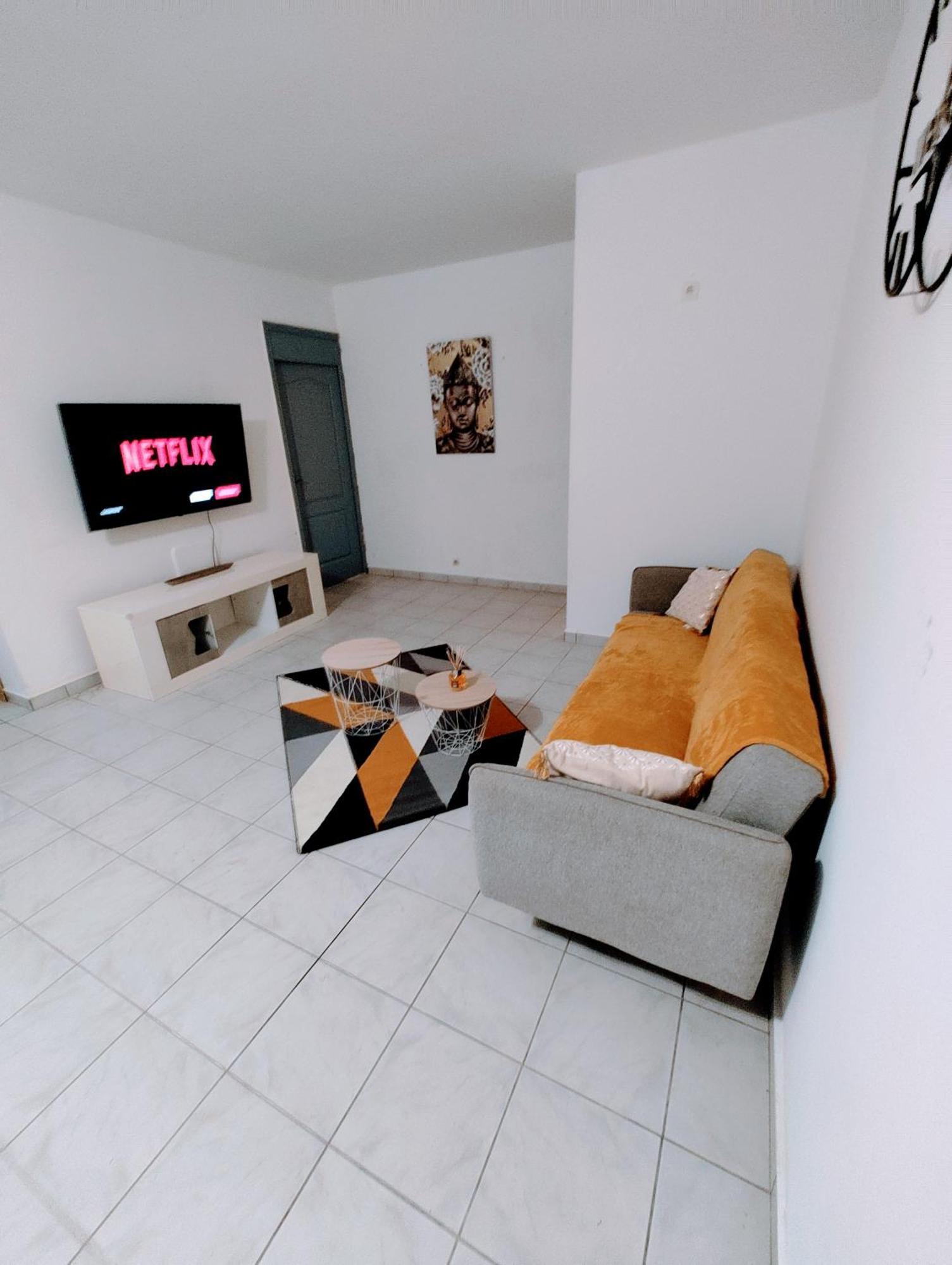 Le Nil Appartement Cosy Tout Confort Baie-Mahault Extérieur photo